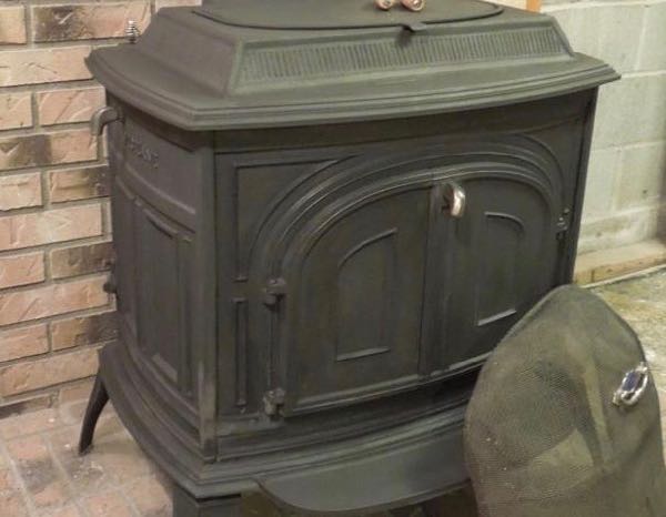 Vint Wood Stove Review You Can Use Ashes But The Sand Works A Lot Better Without To Insulate Bottom Of Stove It Will Become Too Hot And